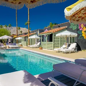 Hotel Fleur Noire